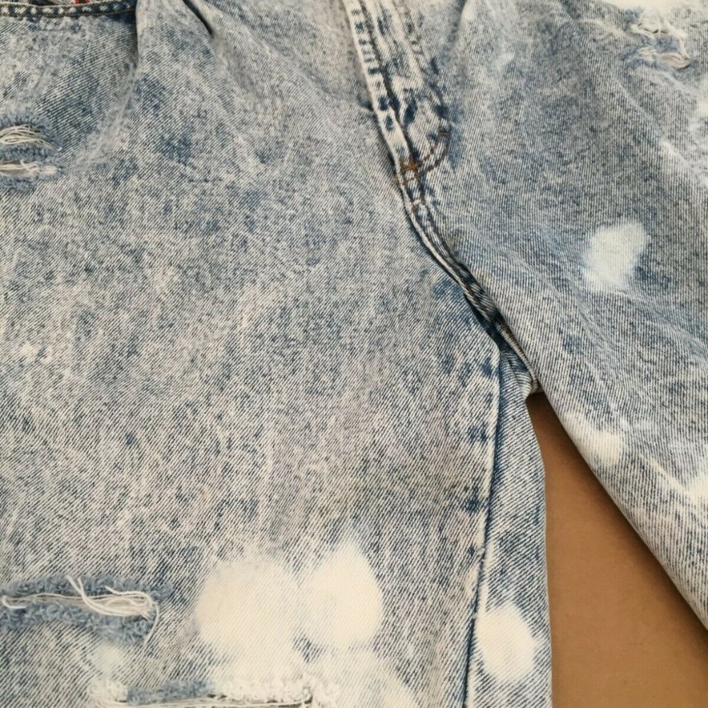 Bugle Boy Basic Jeans Denim Short Cut Distressed … - image 8